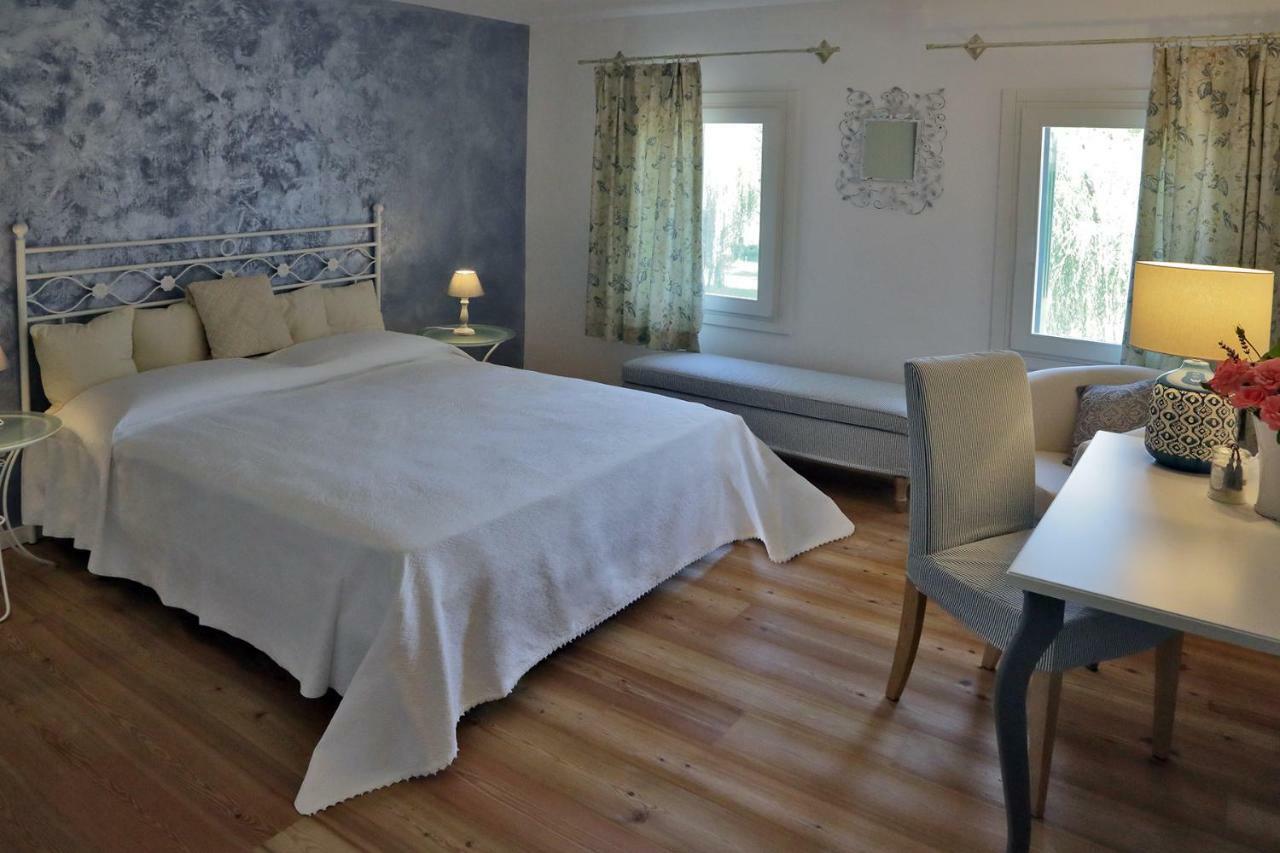 La Fonte Bed & Breakfast Fontanafredda Ngoại thất bức ảnh