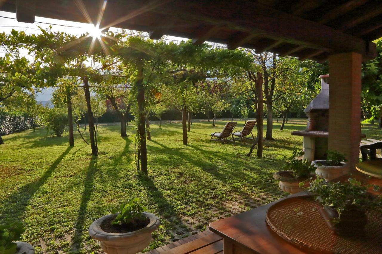 La Fonte Bed & Breakfast Fontanafredda Ngoại thất bức ảnh
